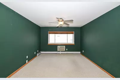 2222 E Belleview Pl #306, Milwaukee, WI 53211 - Photo 5