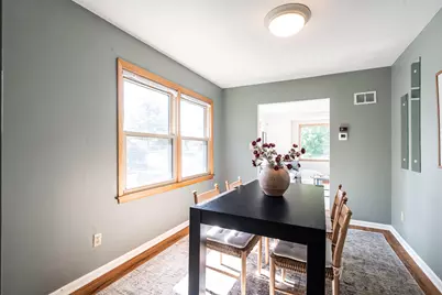 N87W15898  Belleview Blvd, Menomonee Falls, WI 53051 - Photo 17