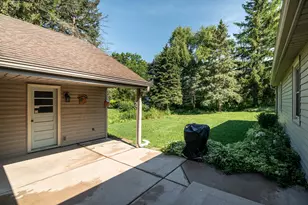 N87W15898 Belleview Blvd, Menomonee Falls, WI 53051 - Photo 29