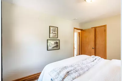 N87W15898  Belleview Blvd, Menomonee Falls, WI 53051 - Photo 7