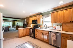 N87W15898 Belleview Blvd, Menomonee Falls, WI 53051 - Photo 19