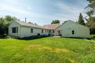 N87W15898 Belleview Blvd, Menomonee Falls, WI 53051 - Photo 31