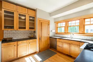 1004 Cherry St, South Milwaukee, WI 53172 - Photo 27