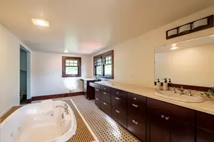 1004 Cherry St, South Milwaukee, WI 53172 - Photo 43