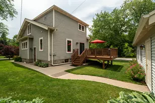 1004 Cherry St, South Milwaukee, WI 53172 - Photo 7