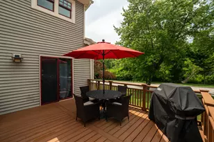 1004 Cherry St, South Milwaukee, WI 53172 - Photo 9
