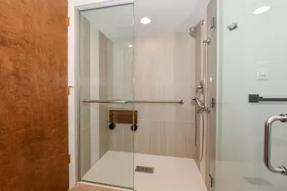 1075 S Lake Shore Dr, Lake Geneva, WI 53147 - Photo 23