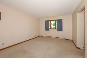 1075 S Lake Shore Dr, Lake Geneva, WI 53147 - Photo 25