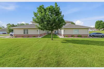 322  Brookside Dr #6, Mayville, WI 53050 - Photo 19
