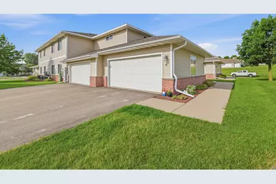 322  Brookside Dr #6, Mayville, WI 53050 - Photo 21
