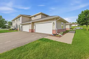 322 Brookside Dr, Mayville, WI 53050 - Photo 21