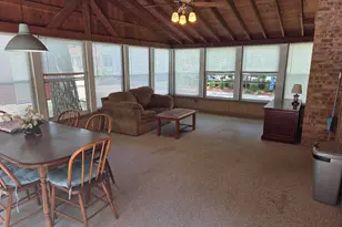 1609 Jackson Park Dr, Delavan, WI 53115 - Photo 5