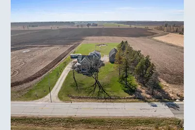 3202  Mirro Dr, Manitowoc, WI 54220 - Photo 57