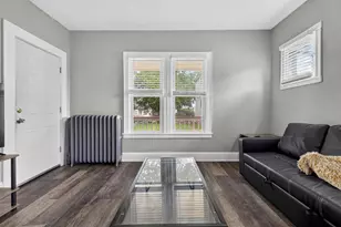 2867 N Fratney St, Milwaukee, WI 53212 - Photo 3