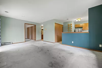 3220  Wood Rd #10, Racine, WI 53406 - Photo 7