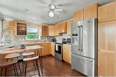 W288N8060  Park Dr, Merton, WI 53029 - Photo 5