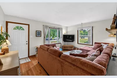 4107 S Hately Ave, Saint Francis, WI 53235 - Photo 3