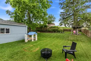 4107 S Hately Ave, Saint Francis, WI 53235 - Photo 17