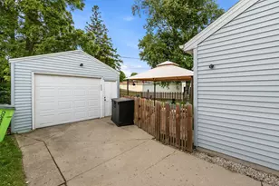 4107 S Hately Ave, Saint Francis, WI 53235 - Photo 15