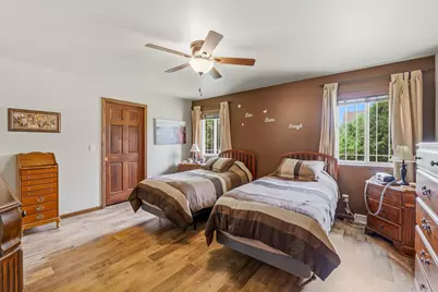 383  Niagara St, Kiel, WI 53042 - Photo 9