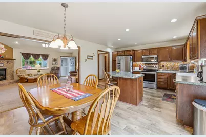 383  Niagara St, Kiel, WI 53042 - Photo 5