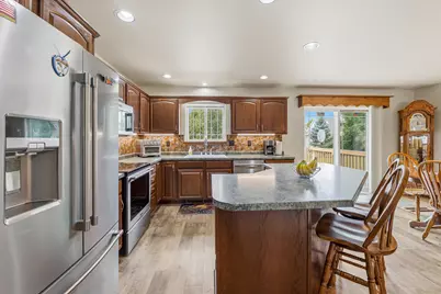 383  Niagara St, Kiel, WI 53042 - Photo 3