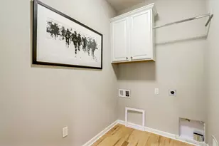 1614 Belmont Ln, Oconomowoc, WI 53066 - Photo 9