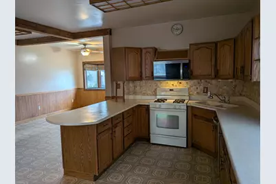 3738 E Plankinton Ave, Cudahy, WI 53110 - Photo 3