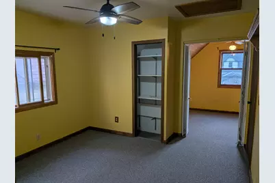 3738 E Plankinton Ave, Cudahy, WI 53110 - Photo 17