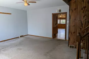 3738 E Plankinton Ave, Cudahy, WI 53110 - Photo 11
