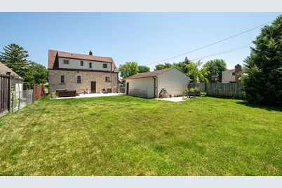 5949 S 31st St, Greenfield, WI 53221 - Photo 33
