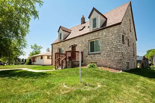 5949 S 31st St, Greenfield, WI 53221 - Photo 3