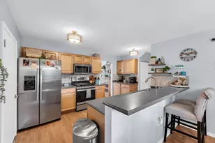 626 E Market St, Elkhorn, WI 53121 - Photo 17