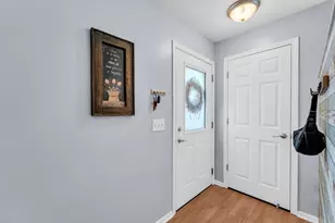 626 E Market St, Elkhorn, WI 53121 - Photo 3