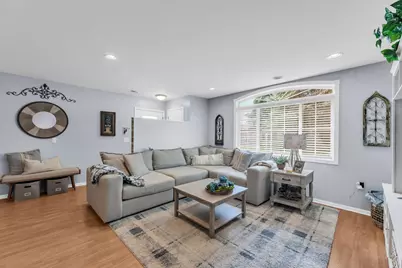 626 E Market St #103, Elkhorn, WI 53121 - Photo 9