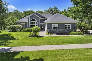 1109 Cooper Hawk Dr, Burlington, WI 53105 - Photo 1