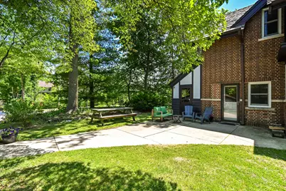 2524 E Menlo Blvd, Shorewood, WI 53211 - Photo 35