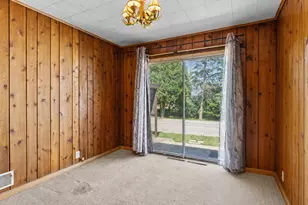 1421 N 5th St, Manitowoc, WI 54220 - Photo 7