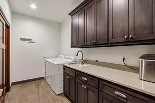318 Cypress Point, North Prairie, WI 53153 - Photo 17