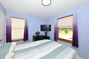 3553 S 1st Pl, Milwaukee, WI 53207 - Photo 13
