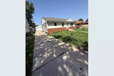 3631 S 82nd St, Milwaukee, WI 53220 - Photo 3