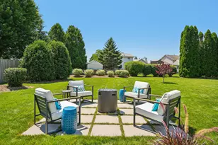 1131 E Sommers Dr, Oak Creek, WI 53154 - Photo 25