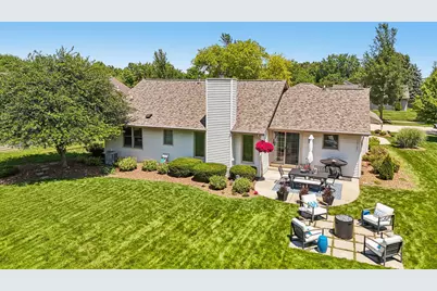 1131 E Sommers Dr, Oak Creek, WI 53154 - Photo 27