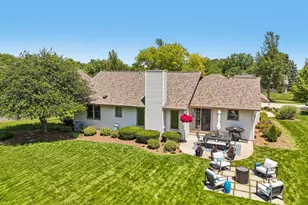1131 E Sommers Dr, Oak Creek, WI 53154 - Photo 27