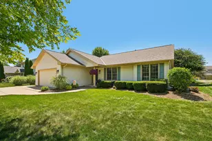 1131 E Sommers Dr, Oak Creek, WI 53154 - Photo 1