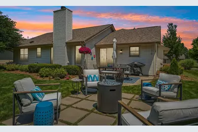 1131 E Sommers Dr, Oak Creek, WI 53154 - Photo 33
