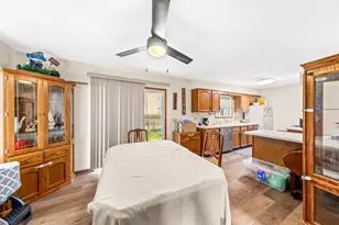 716 Fox Ln, Racine, WI 53185 - Photo 9