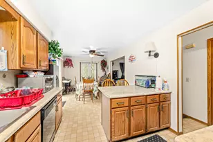 716 Fox Ln, Racine, WI 53185 - Photo 29