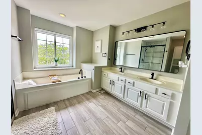 9700  67th St, Kenosha, WI 53142 - Photo 17