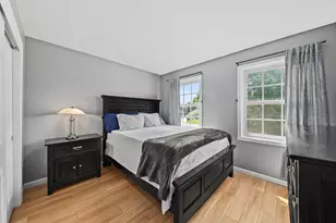 N65W13488 Lilly Creek Dr, Menomonee Falls, WI 53051 - Photo 25